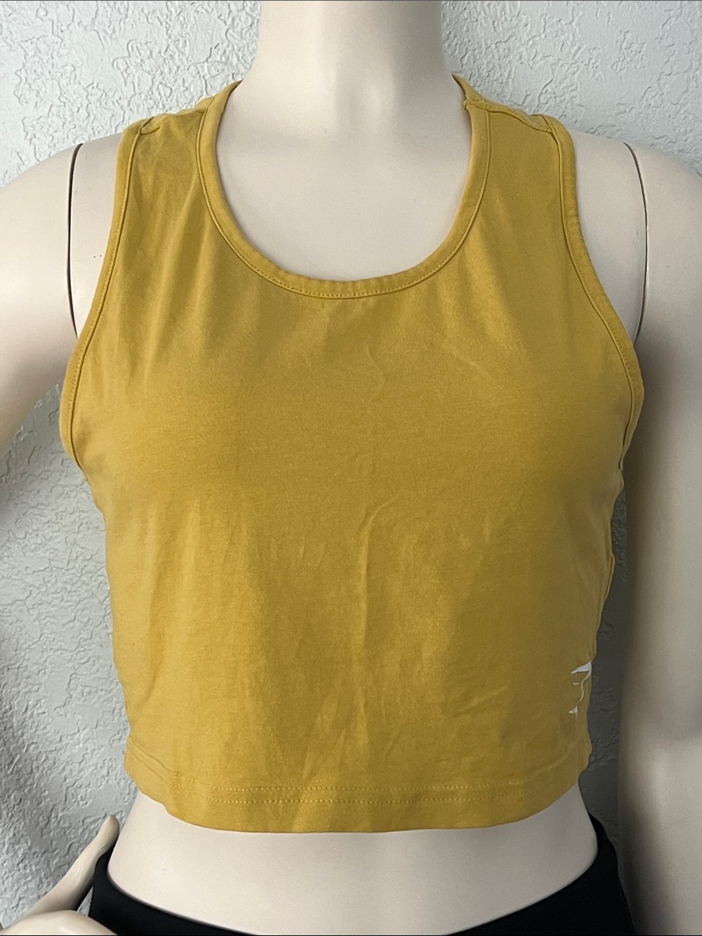Gymshark Women’s Crop Tank Racerback Mustard Yellow Workout Activewear Sz Medium